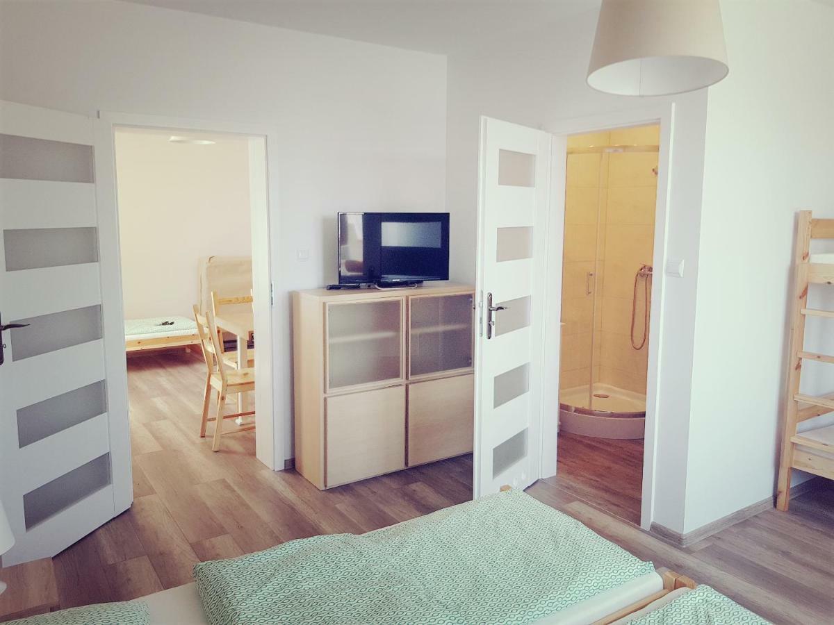 Vip Village Las Woda Rower - Podgrzewany Basen, Balia, Sauna Miedzierza Exteriér fotografie